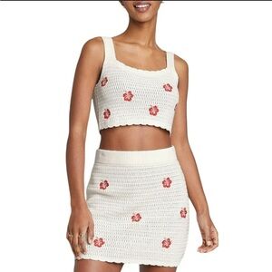 Wild Fable White Knit with Embroidered Hibiscus Set Size XXL